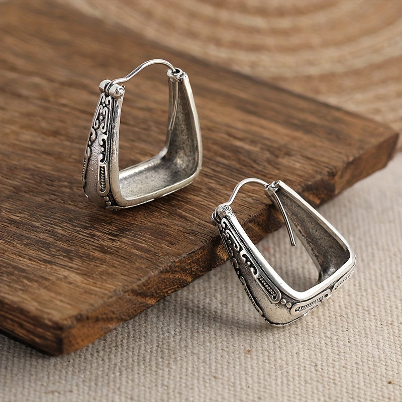 Vintage metal artisan earrings, bohemian style earrings, handmade style earrings, Women's textured round earrings, Women's loop earrings