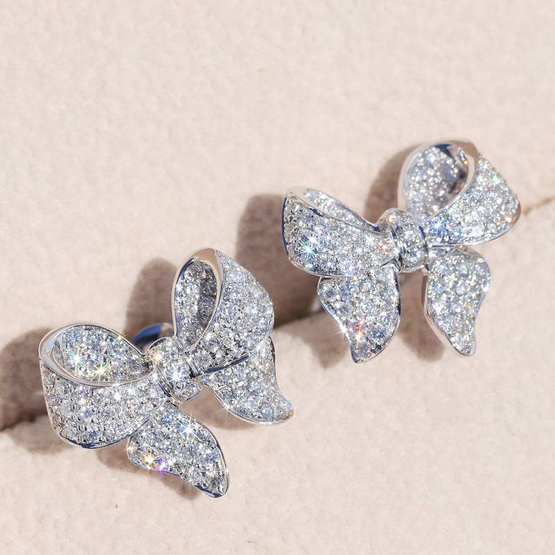 Shiny bow-shaped stud earrings inlaid with shiny zircon elegant copper earrings decorated with sweet daily jewelry