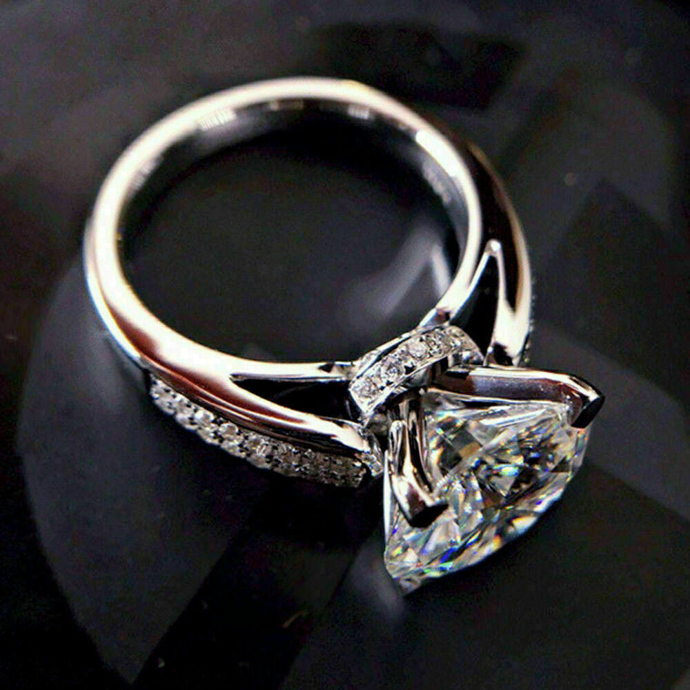 Classic 925 Silver Plated 4 Claw 2 Carat, Zircon, Sub Stone, Micro Set, Small Crystal Ring, Ladies, Engagement, Wedding Ring