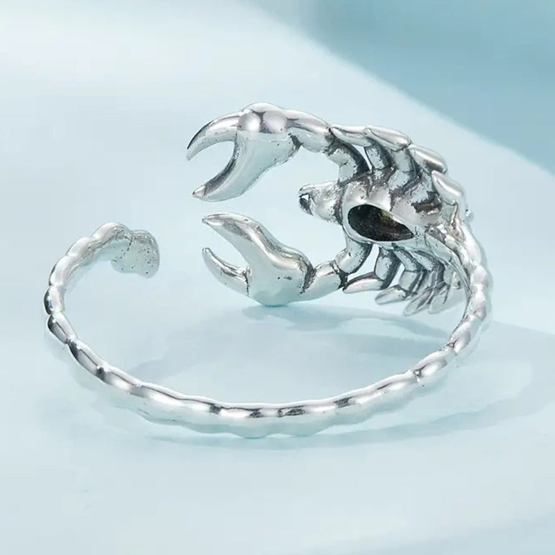 Ladies Adjustable Scorpion Ring - Hip Hop Retro Style, Synthetic Gemstone for Everyday Wear and Halloween Parties