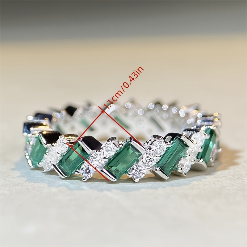 Elegant copper bridal ring set with synthetic jadeite, classic minimalist style, May birthstone, suitable for daily wear and gift giving, the perfect Valentine's Day gift