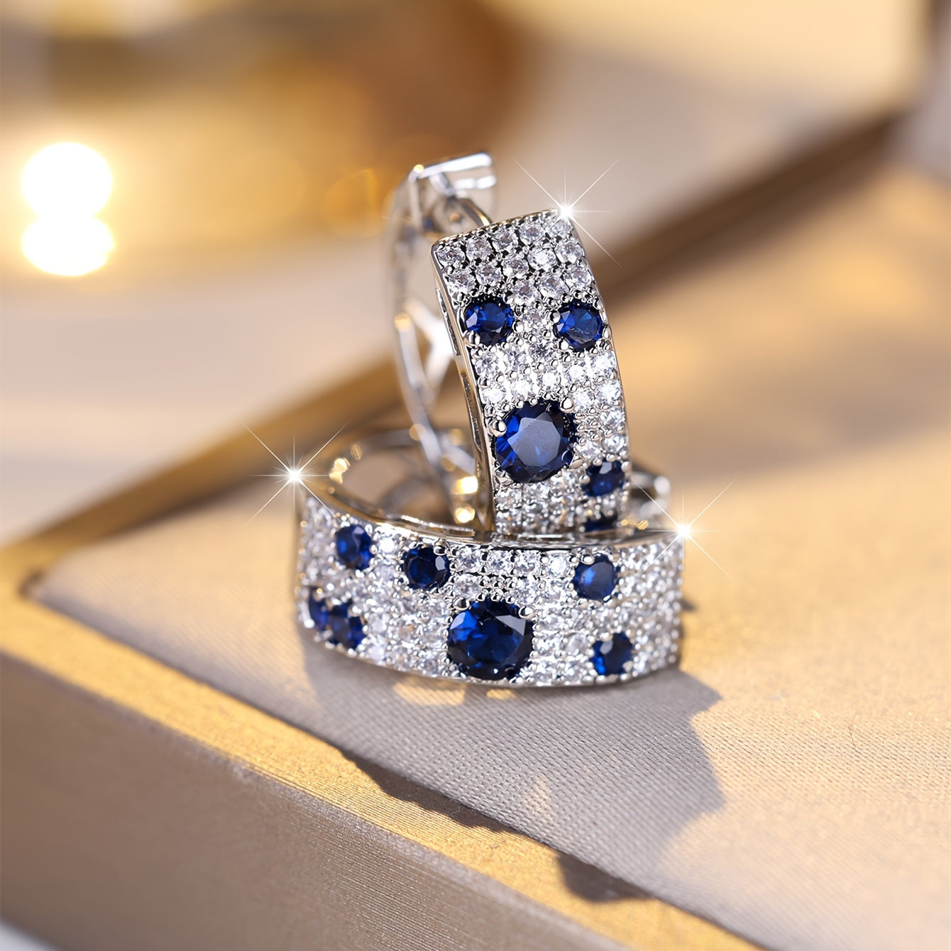 Sparkling Circle Earrings, Copper Jewelry, Blue and White Zircon Decoration, Fashion Luxury Style, Ladies Party Earrings
