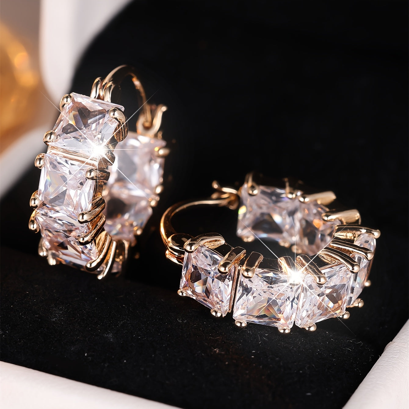 Elegant retro style full square cut synthetic cubic zirconia earrings, copper material, classic multi-purpose drop earrings, suitable for women's daily wear and vacation, ready to give gifts