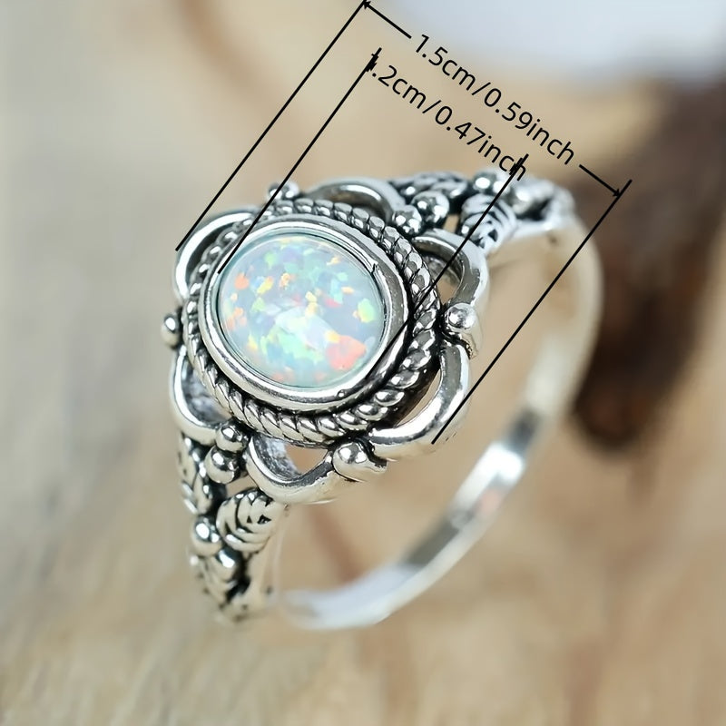 Vintage bohemian style, silver hollow texture design, inlaid with shiny opal ladies ring, stylish and exquisite accessories, suitable for daily wear and vacation, creative gifts