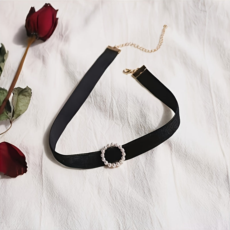 Vintage Luxury Simple Velvet Faux Pearl Round Short Necklace Jewelry Gifts