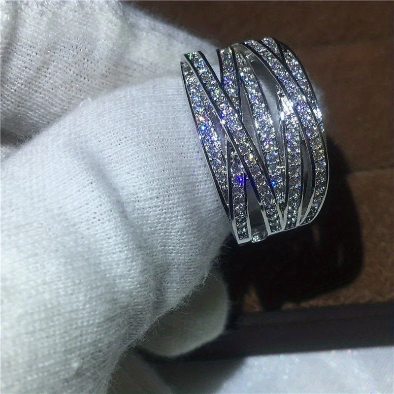 Fashion Wide Ring Silver Plated Inlaid Sparkling Zircon Interwoven Design Bridal Jewelry Dinner Party Decoration Anniversary Gift for Your Lover