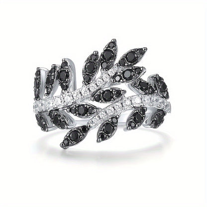 Retro-style black synthetic gemstone ring with floral and leaf patterns - perfect for Casual Attire, parties and gifts