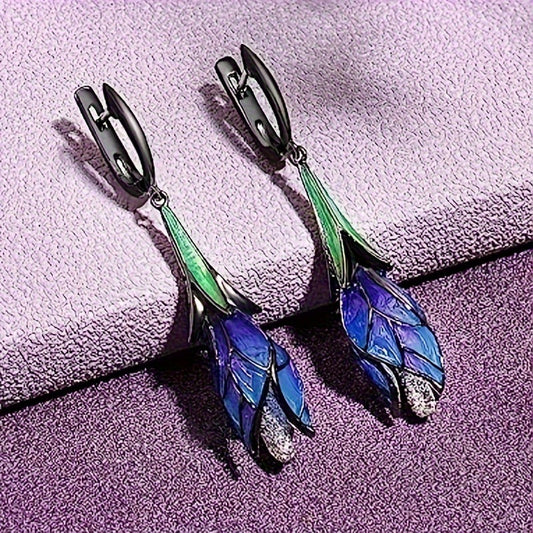 Bohemian Charm Pendant Earrings - Ladies Retro Floral Design, Galvanized Nickel Free Copper, Inlaid with Cubic Zirconia, Suitable for Parties and Daily Wear