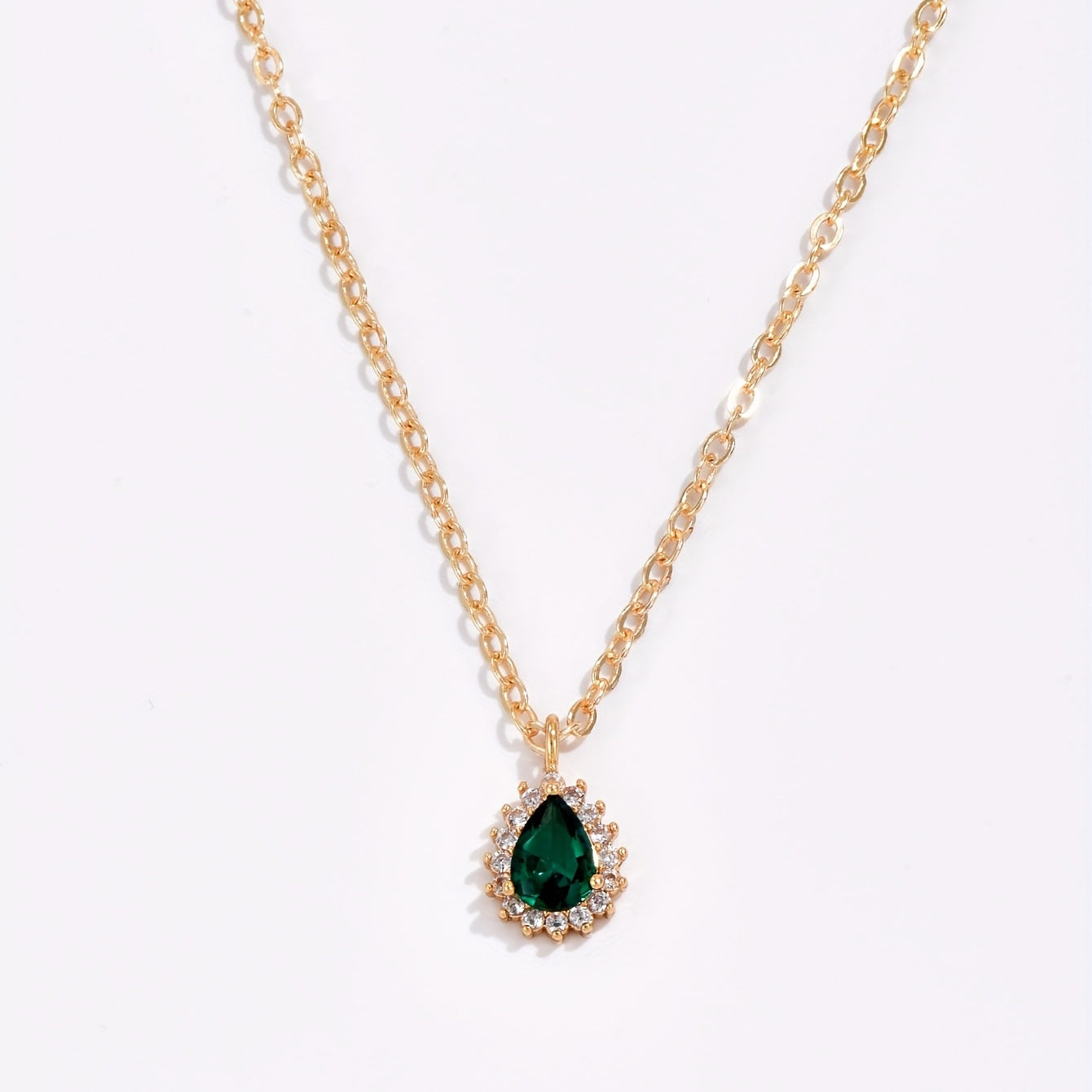 1 elegant teardrop green synthetic diamond pendant necklace, minimalist style copper chain, fashionable women's accessories, suitable for daily wear and gift giving, jewelry for all seasons