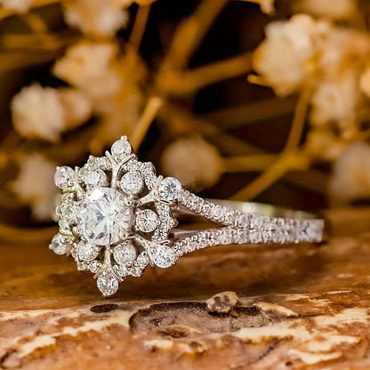 Exquisite Promise Ring, Sparkling Snowflake Design, Silver Plated Zircon, Engagement/Wedding Ring, Dinner Decor