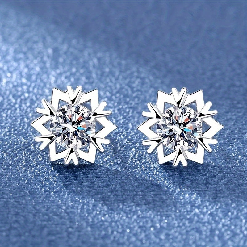 New Design Snowflake Stud Earrings Women's Fashion Anti-Allergy Silver Stud Earrings Simple Zirconiaium Stud Earrings