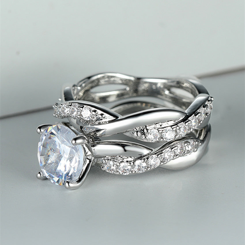 Shiny Bridal Ring Set Inlaid Round Cut zirconia 18K Gold Plated Copper Wedding Promise Ring Set 2 Pcs