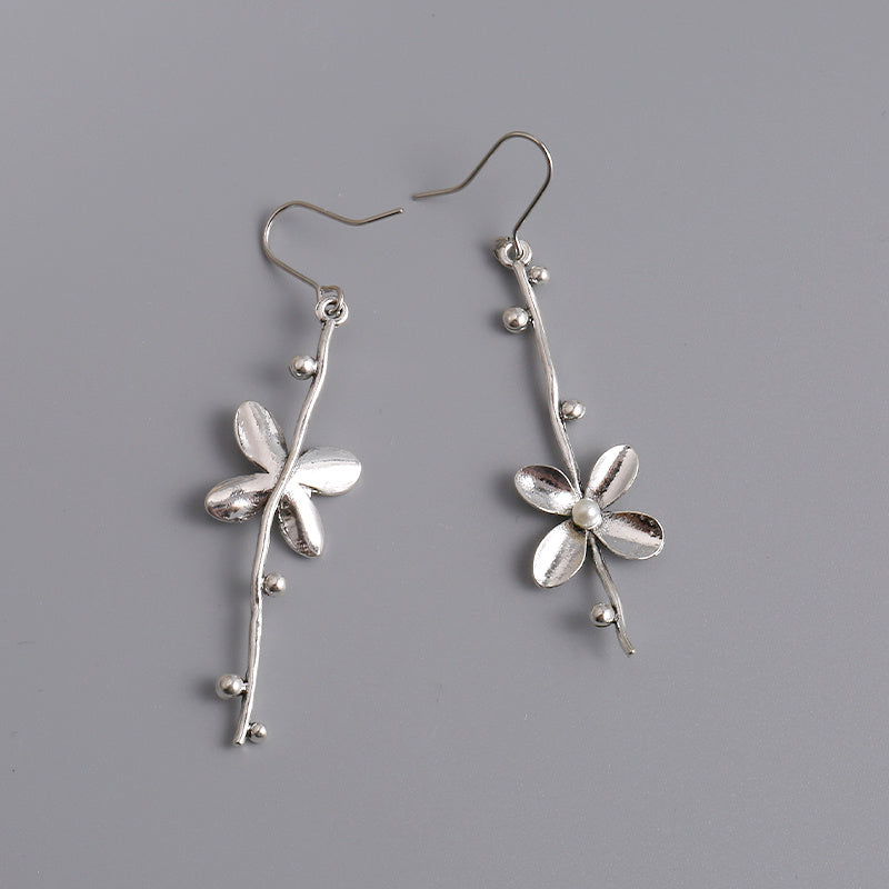 Silver Flower Branch Design with Freshwater Pearl Decoration Pendant Earrings Bohemian Elegant Style Alloy Silver Plated Jewelry Women's Gift