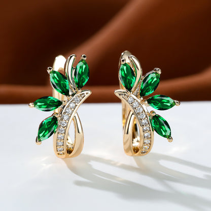 A Pair of Marcais Cut Emerald Leaf Stud Earrings Jewelry Fashion Women's Flowers Plunge Earrings Wedding Earrings Pretend to Play Gifts
