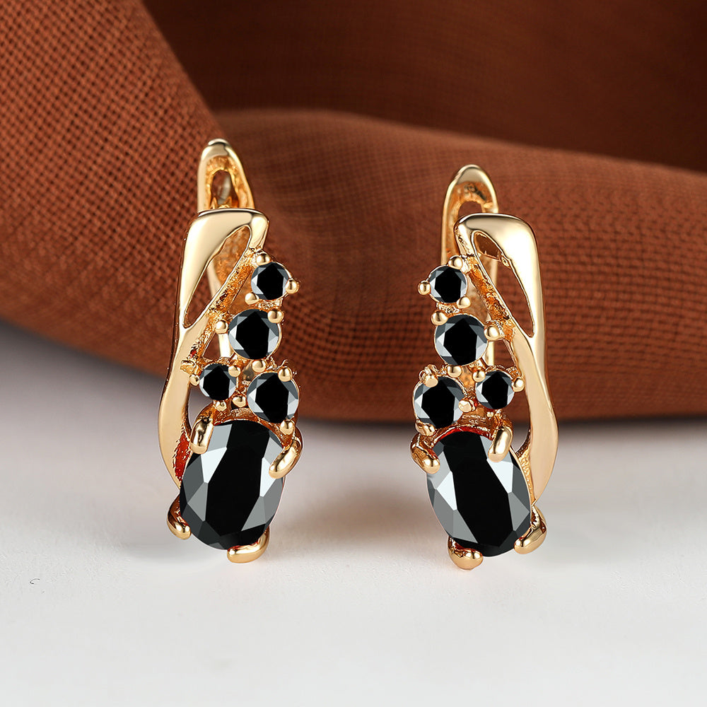 A pair of luxurious full-claw oval rainbow stone earrings, suitable for Women's parties and Valentine's Day gifts, and jewelry suitable for cosplay.