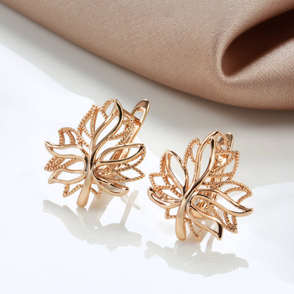 Pair of Shiny Hollow Clip Earrings Golden Tree of Life Glitter Ring Wedding Earrings Ladies Gold Jewelry Christmas Gift