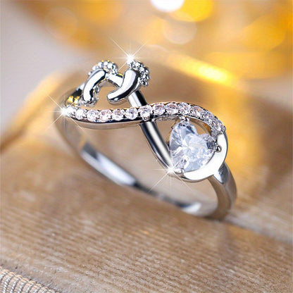 Fashion love cut white stone claw ring cute claw love hentai ring for mom mother's day jewelry gift pretend to play