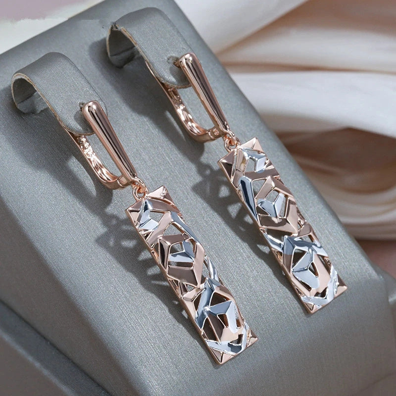 A Pair of Stylish Geometric Hollow Pendant Earrings Gold Silver Tone Wedding Fashion Jewelry