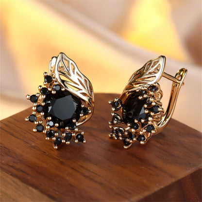 1 pair of gold round cut black stone flower earrings CZ claw pendant earrings, wedding jewelry