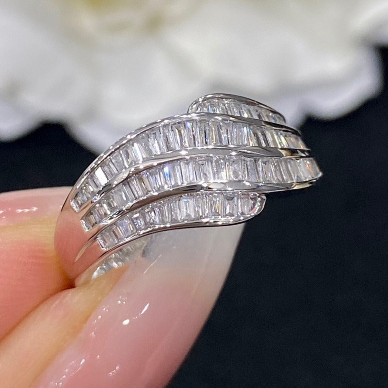 Ladies' elegant copper wedding anniversary ring - minimalist style, synthetic cubic Zirconia, April birthday stone, suitable for everyday and party occasions, ideal for Valentine's Day gifts