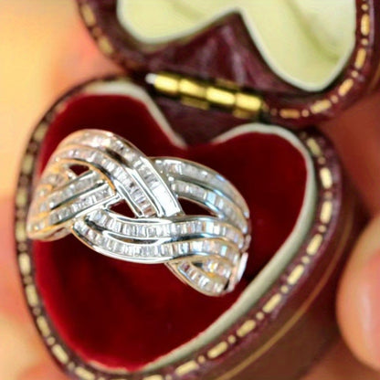 1 Women's Fashion Wide Face Ring Classic Luxury Full Set Synthetic Zirconia Hollow Geometric Ring Women's Daily Casual Party Banquet Wear Anniversary Gift