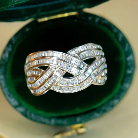 1 Women's Fashion Wide Face Ring Classic Luxury Full Set Synthetic Zirconia Hollow Geometric Ring Women's Daily Casual Party Banquet Wear Anniversary Gift