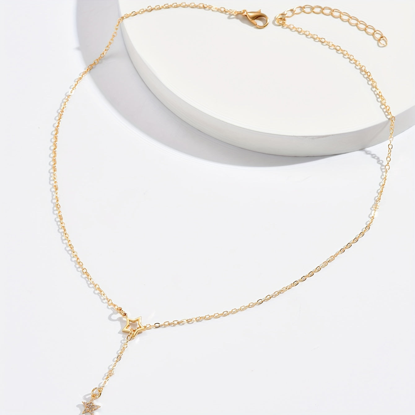 Delicate sparkling star Y-shaped collarbone chain necklace, suitable for female dating party jewelry