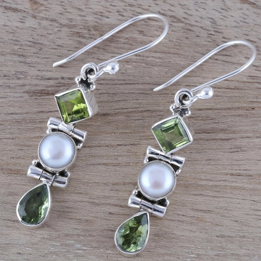 Vintage geometric square water drop green resin women's earrings