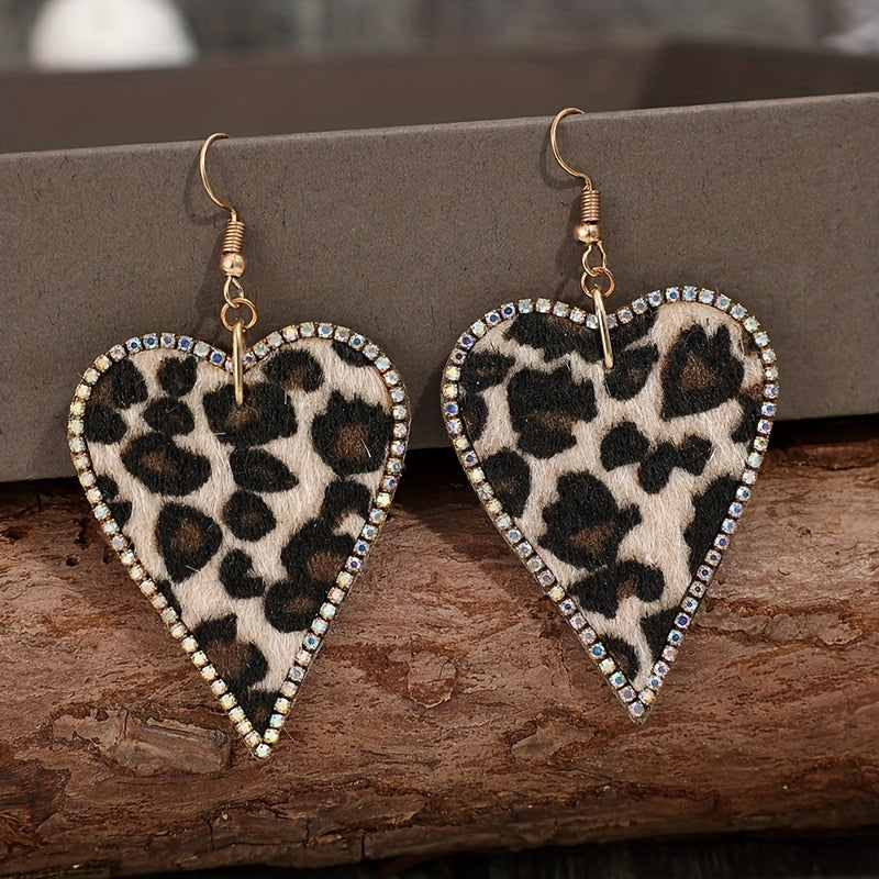 Heart-shaped flocked leopard print shiny Zirconia decorative pendant earrings, simple and sexy style, western festival earrings