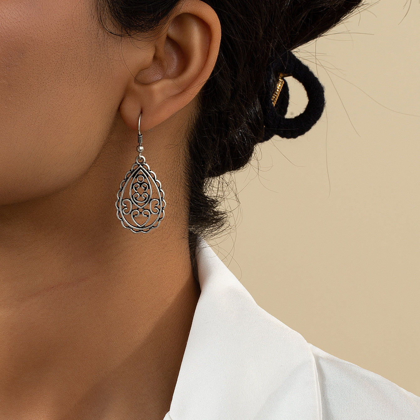 Bohemian style hollow pendant, water drop pendant, retro style earrings decoration