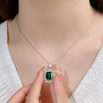 Classic 4 Claw Set Synthetic Green Gemstone Pendant Necklace Women's, Party Anniversary Gift, Casual Clothing Necklace Jewelry