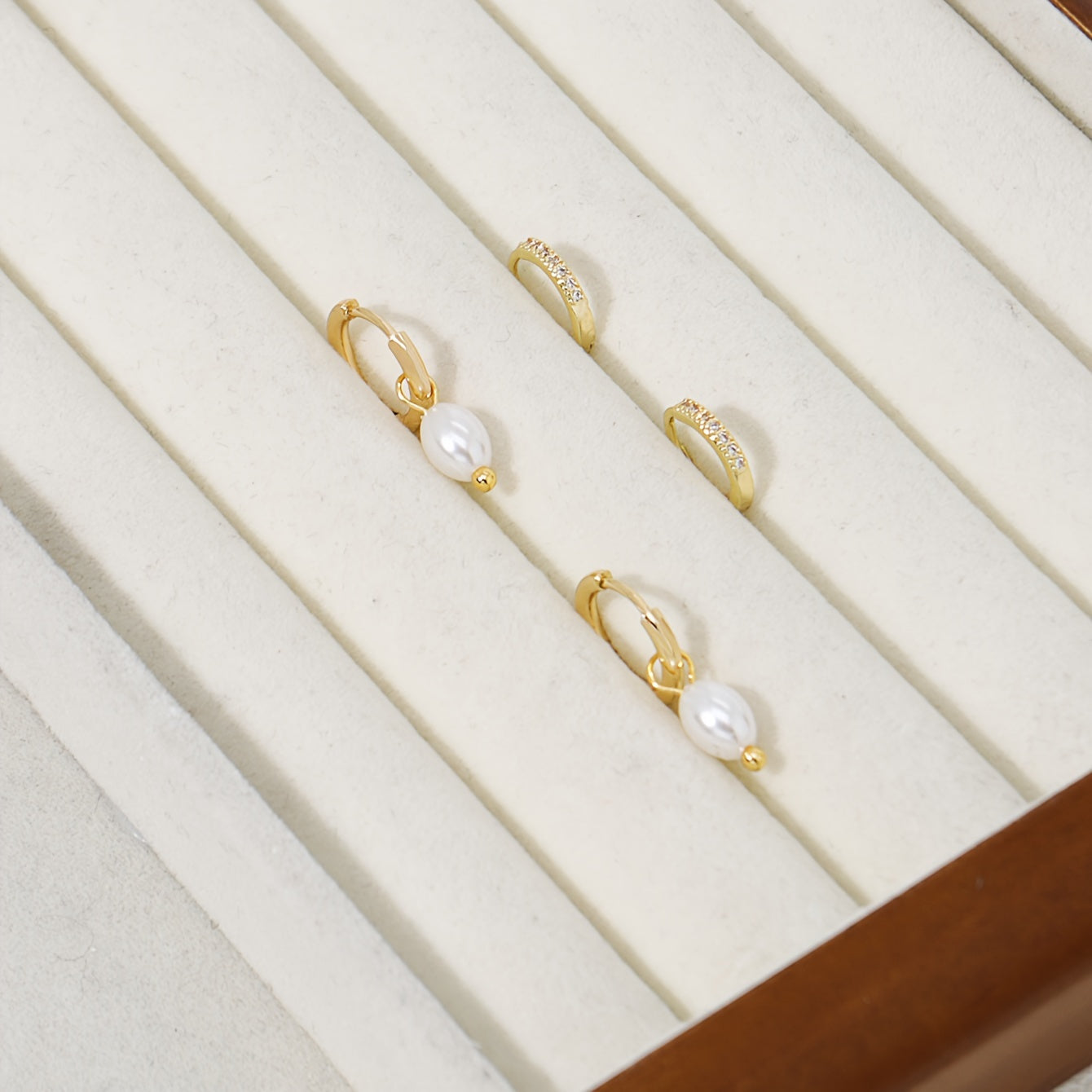 4pcs Exquisite Imitation Pearl Pendant with Micro-Zirconia Earrings Set, Pendant Ring Earrings, Women's Date Party Jewelry.