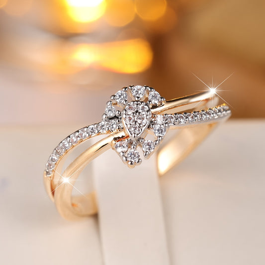 An antique bohemian Women's engagement ring set in two-tone copper with synthetic cubic Zirconia, elegant bridal banquet jewelry