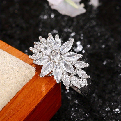 Exquisite silver plated horse eye Zirconia flower ring, Women's wedding proposal romantic party ring jewelry