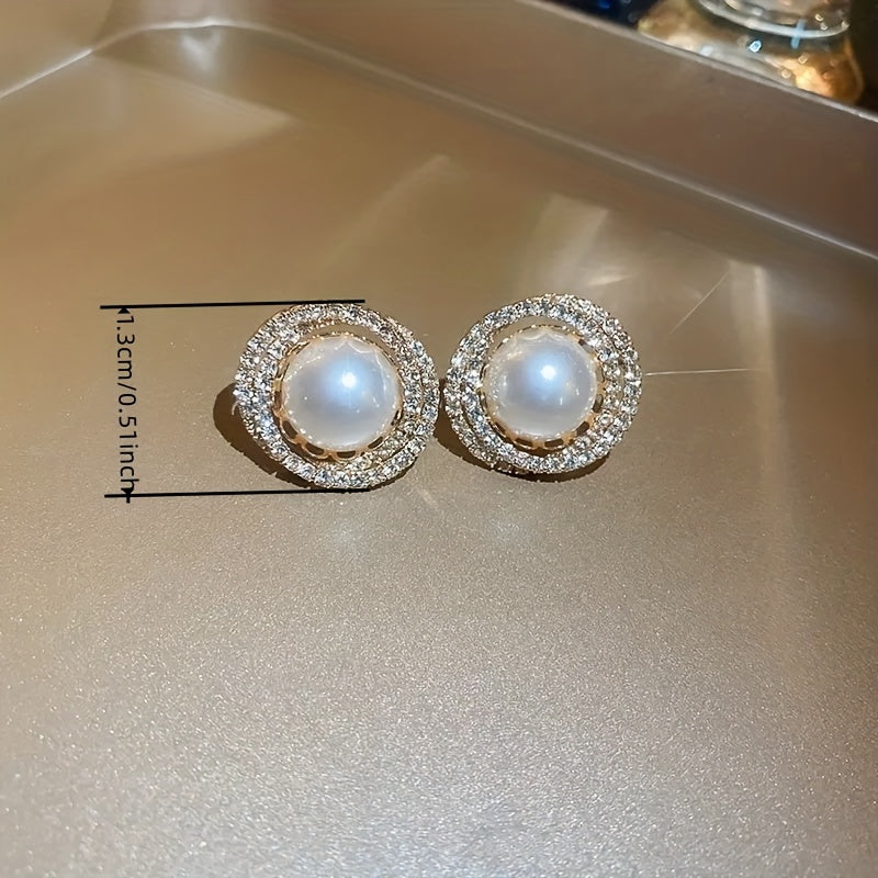 Delicate round stud earrings with imitation pearls for an elegant retro style, suitable for women dating and weddings