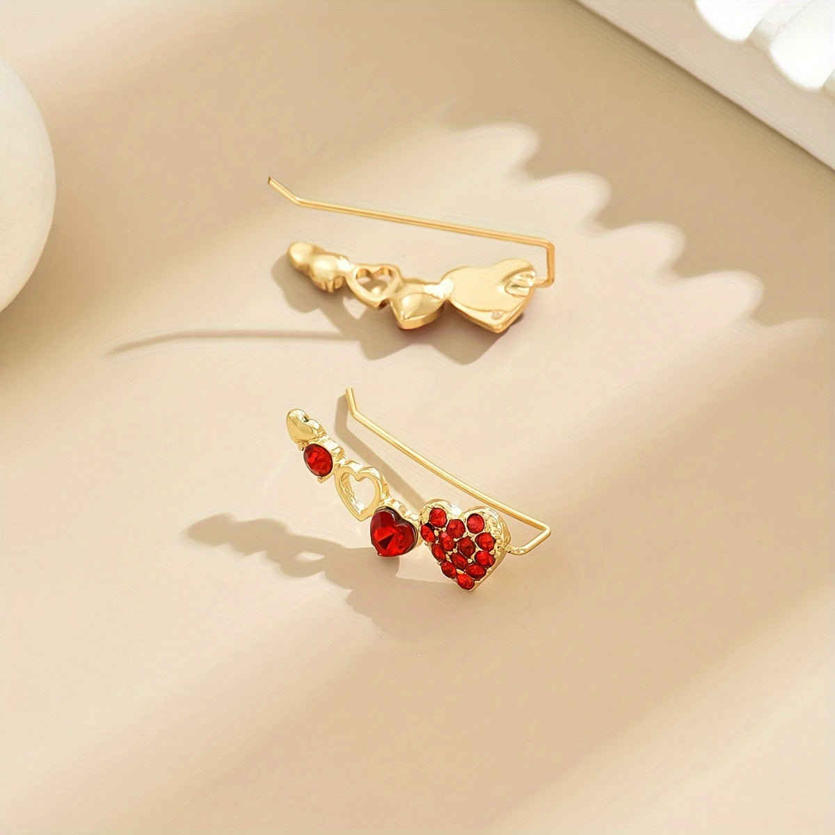 A pair of fashionable and retro heart-shaped decorative earrings, versatile and easy to match, are very suitable with any clothing