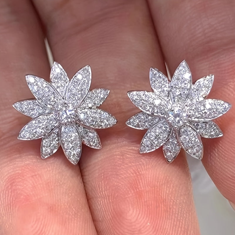 Exquisite micro-paved synthetic Zirconia flower earrings for girls, elegant earrings for weddings, engagements, Christmas parties and Casual Attire