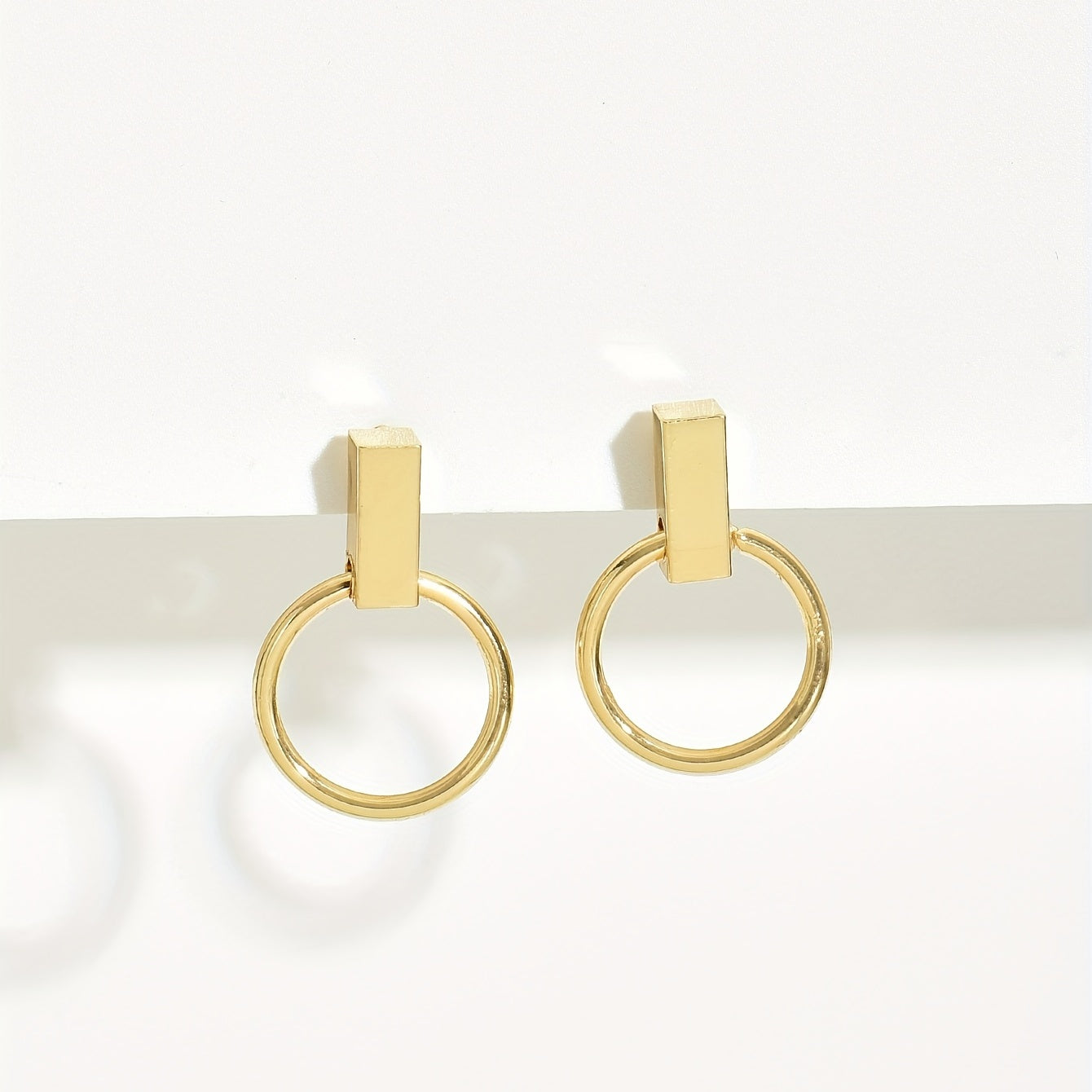 Golden round design stud earrings elegant simple style copper jewelry fashion Women's gift