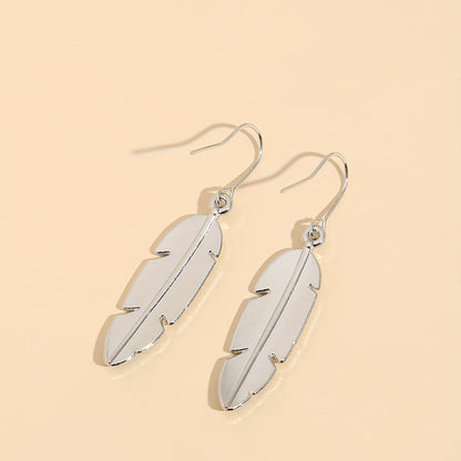 Antique Feather Leaf Design Pendant Earrings, Vintage Bohemian Zinc Jewelry, Holiday Earrings