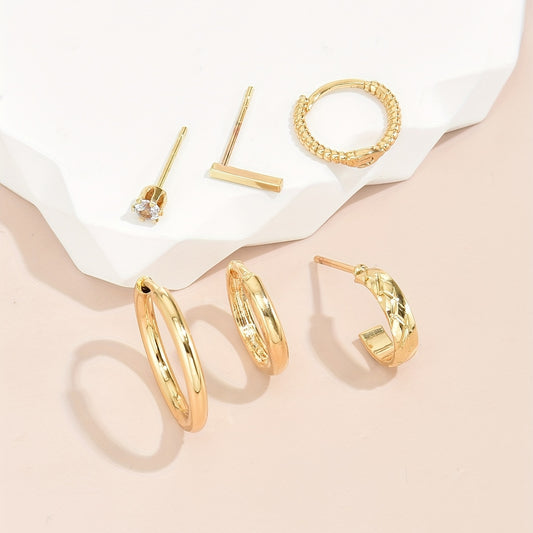 Stylish 14K gold-plated twisted ring earrings, sparkling zircon-vintage bohemian style, anti-allergic copper material, suitable for daily and party wear, cartilage piercing, cufflink style, ear clips