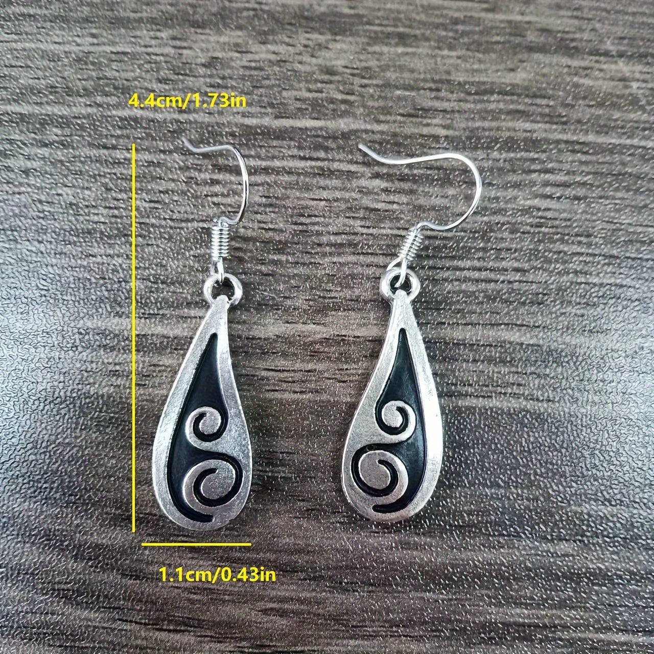 Silver Plated Teardrop Wave Earrings, Ocean Inspired Pendant Earrings, Minimalist Jewelry, Elegant Ladies Accessories