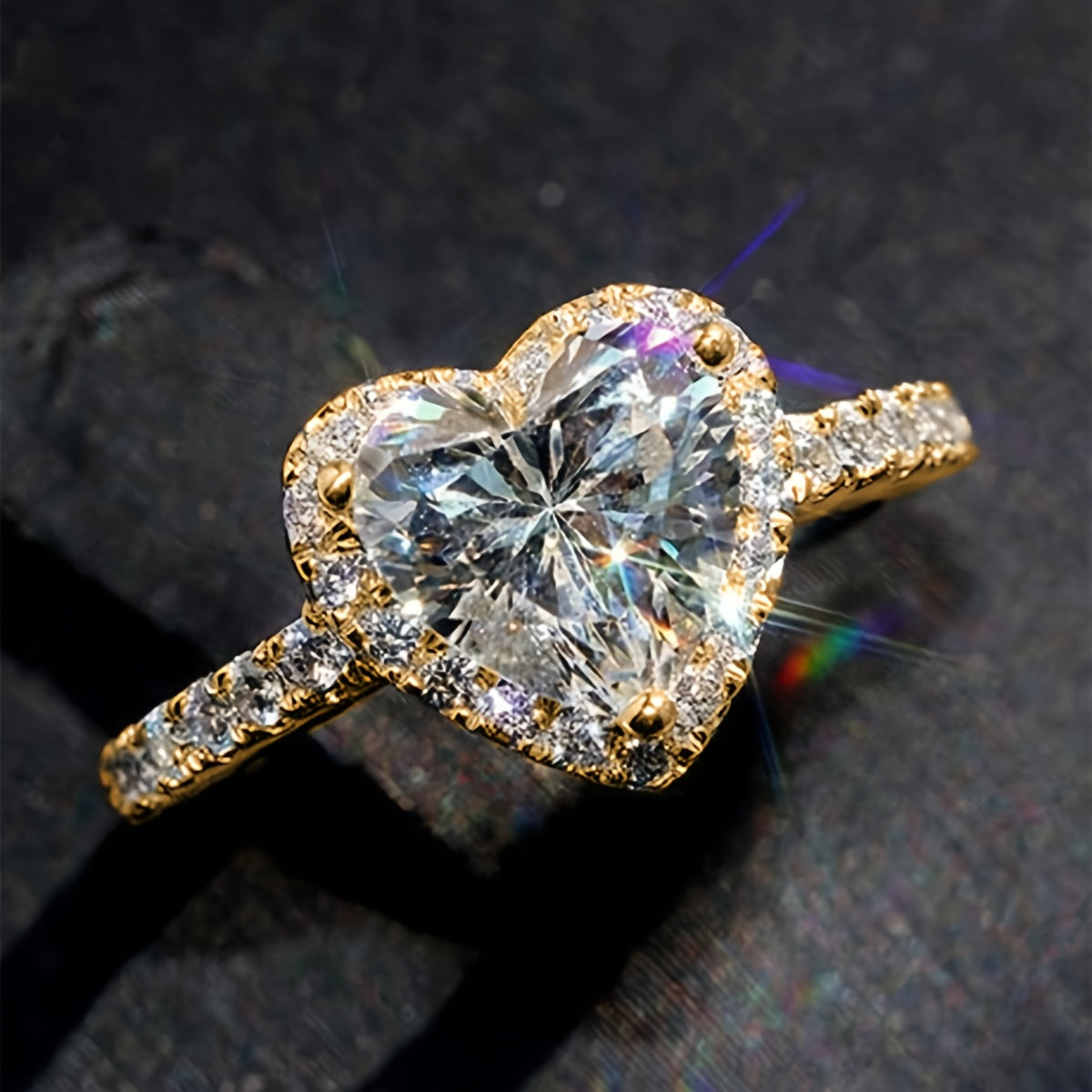 Ladies' Elegant Heart-Shaped Synthetic Garnet Engagement Ring - Perfect for Weddings, Parties, and Everyday Glamour