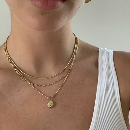 Ladies jewelry, vintage oval pendant, multi-layer sweater chain