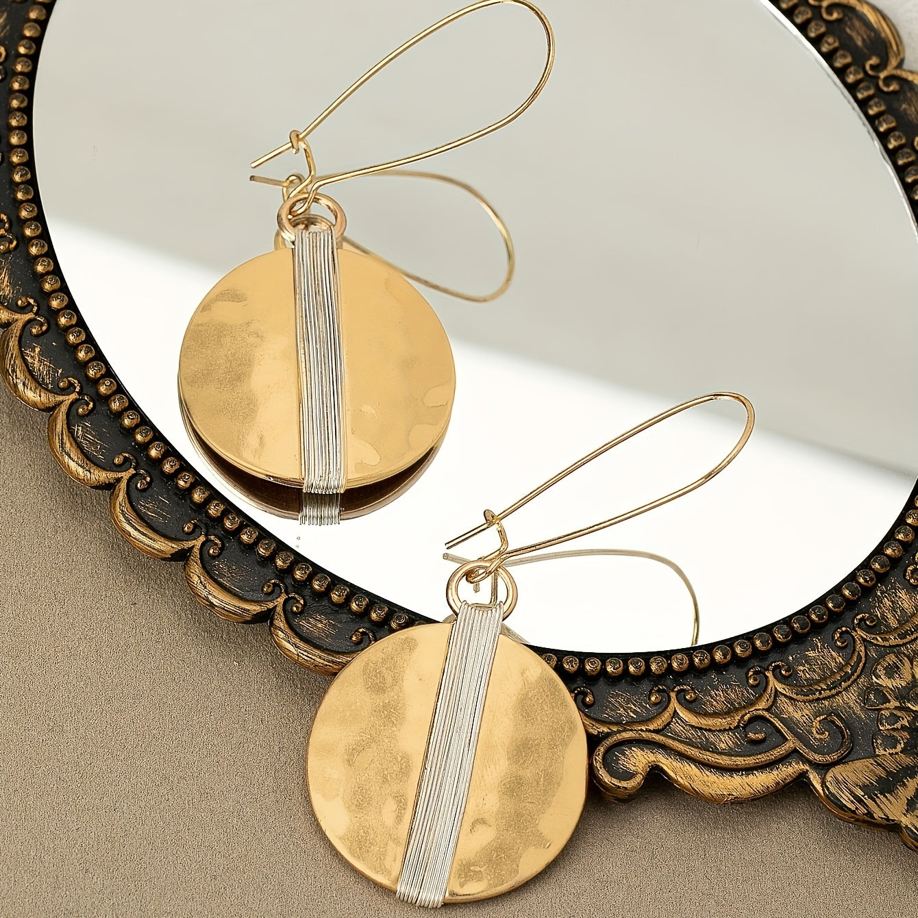 Handmade retro oblong wire-wound earrings, wrapped round pendant earrings
