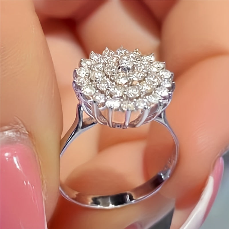 Stylish lotus-shaped zircon flower ring, romantic wedding exquisite jewelry anniversary gift