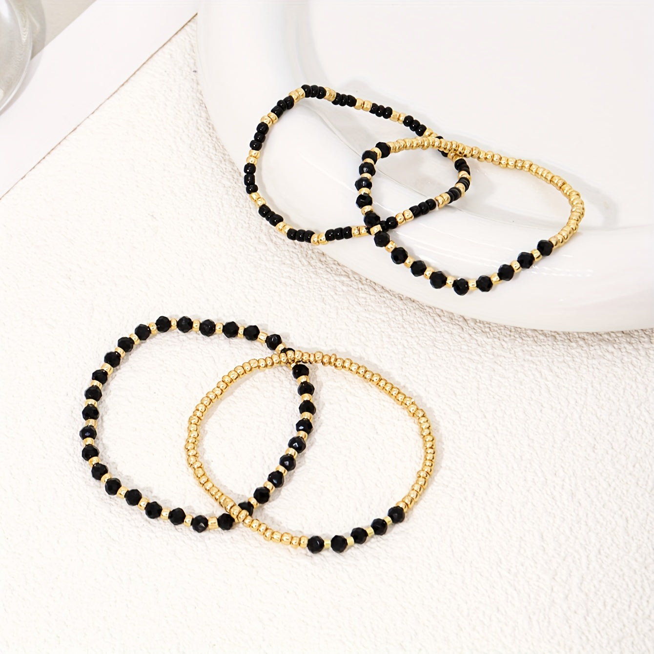 A set of exquisite black and beaded bracelets for elegant ladies: ideal for parties and festivals - no extra decorations, just pure and simple beads