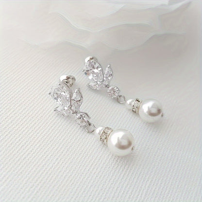 Imitation pearl pendant, shiny zircon inlaid earrings, elegant simple style, exquisite wedding earrings.
