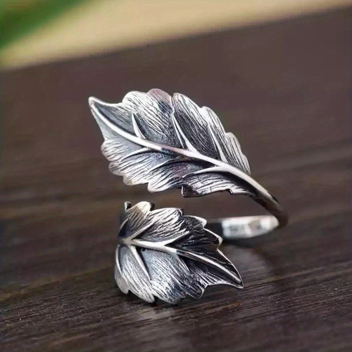 Vintage style silver plated creative leaf ring adjustable jewelry