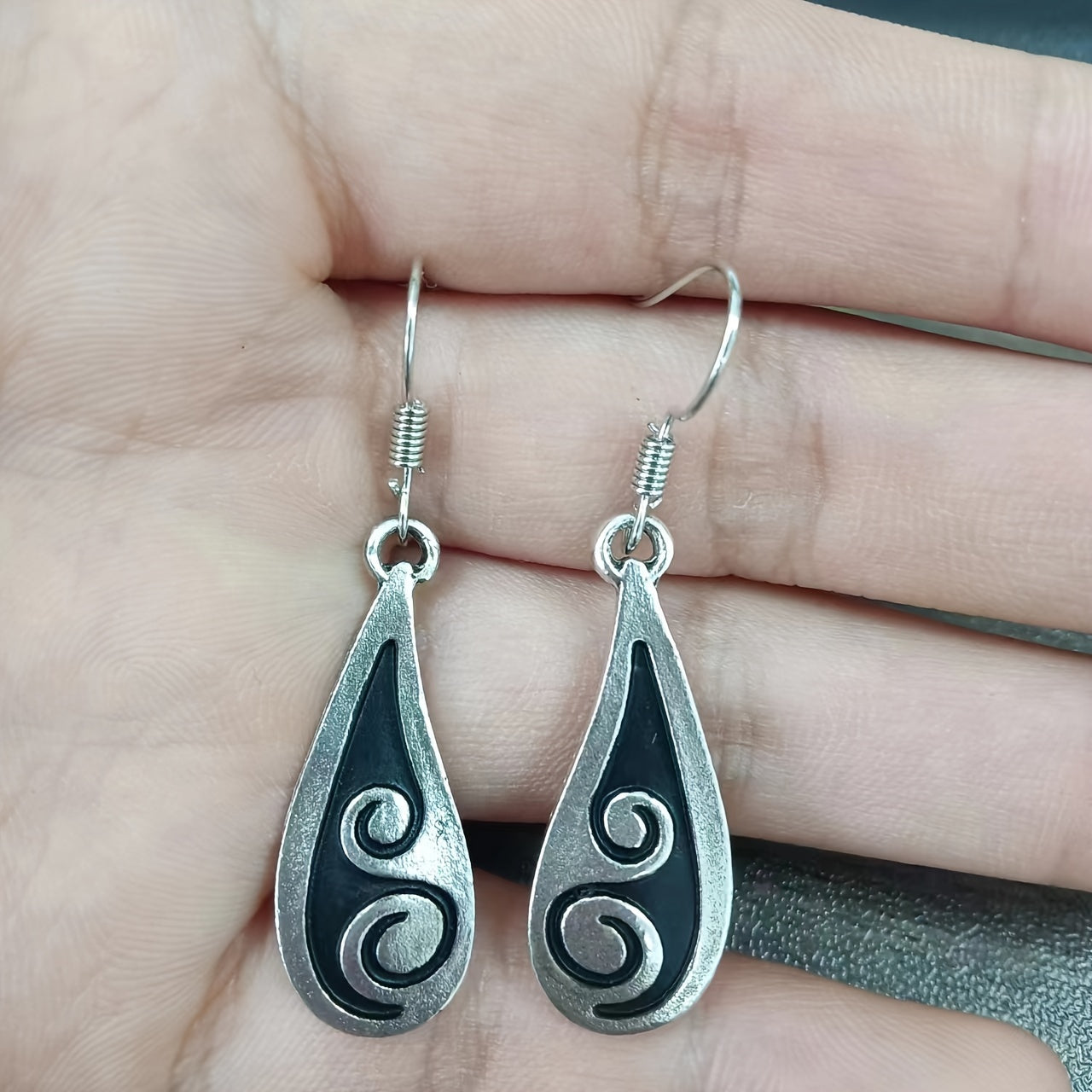 Silver Plated Teardrop Wave Earrings, Ocean Inspired Pendant Earrings, Minimalist Jewelry, Elegant Ladies Accessories