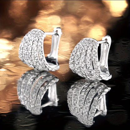 Exquisite five-claw design ring earrings, copper jewelry, zircon inlay, fashionable and luxurious style, women's daily dating earrings.